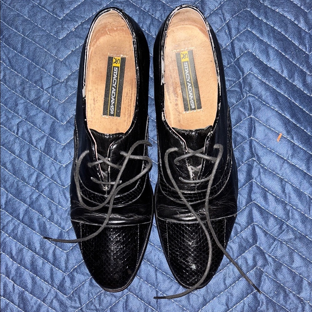 Stacy Adams Women's Black Textured Loafers